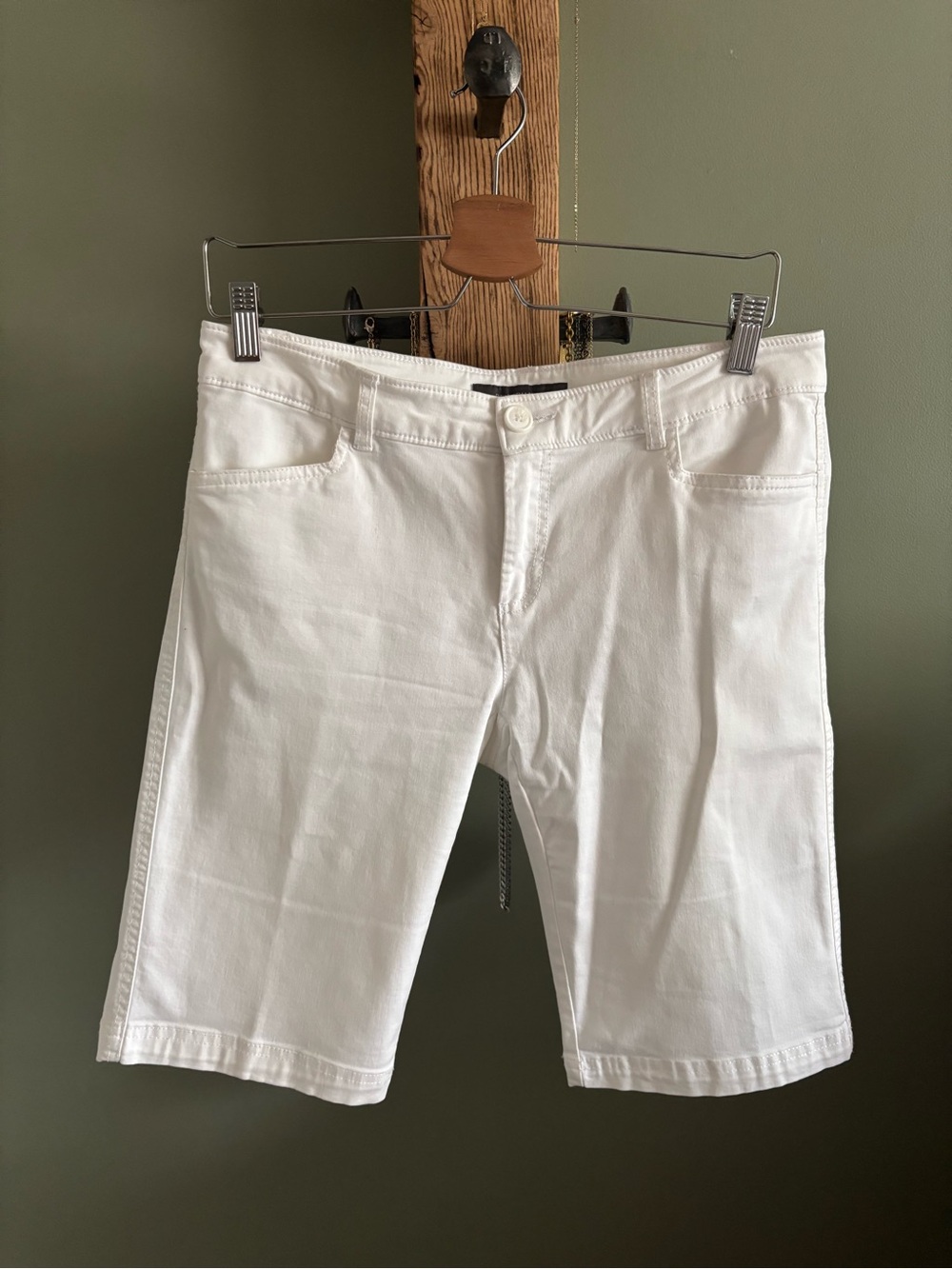3.) Denver Hayes / White / Cotton Blend / Bermuda Shorts